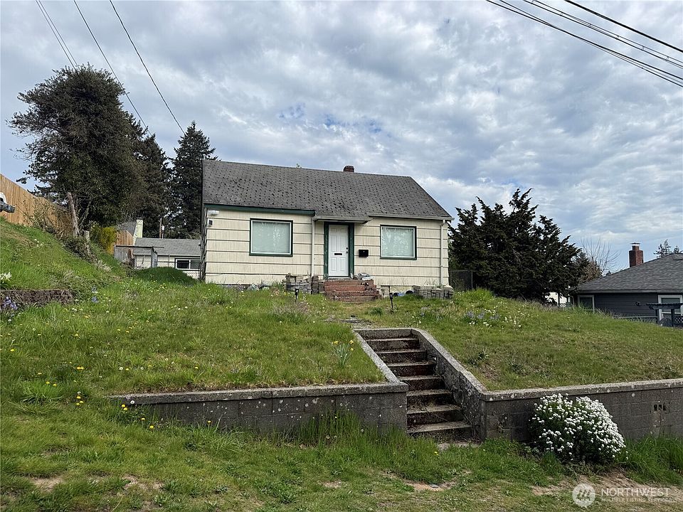 1st image of 1538 N Lafayette Avenue