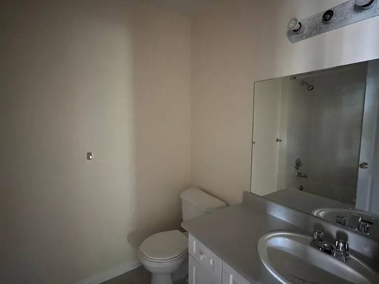 565 Kennedy Rd #1 — Photo 8