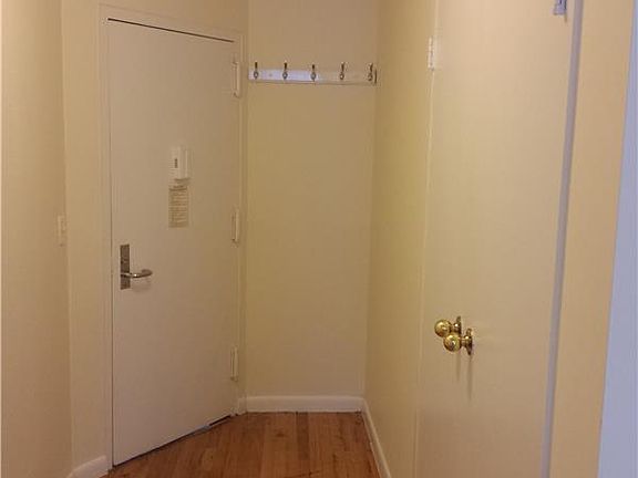 4th image of 333 E 108th St APT 5D