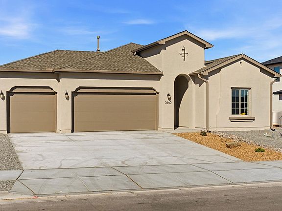 3rd image of 3660 Santa Fe Trl SW