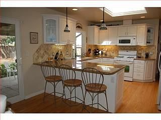 1st image of 3937 Latimer Ave