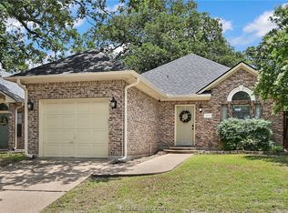 1912 Wilderland Cir, Bryan, TX 77807