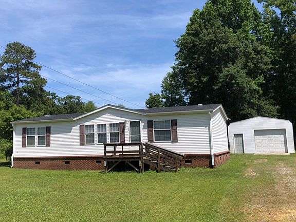 3 bedroom 2 bath Newport, NC