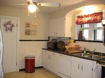 3rd image of 7462 Hoover Ave