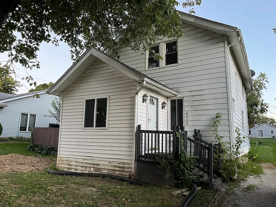 425 Elmer Ave