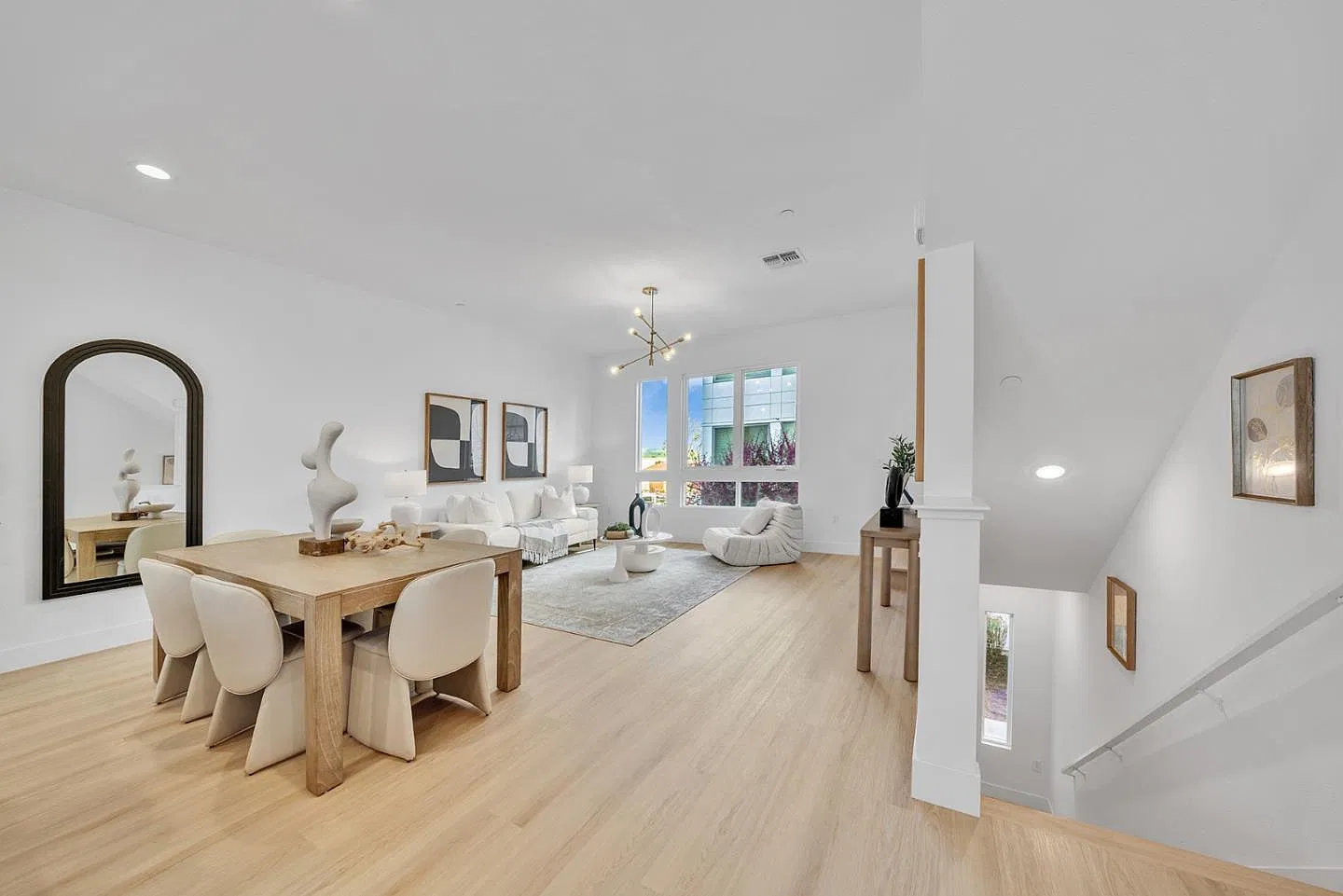 2 bed, 2.5 bath, 1521 sqft, $3,590 — Photo 1