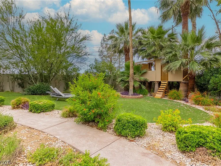 7270 Loma Alta Cir — Photo 56