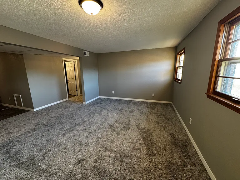 402 Butler Ave #C — Photo 3