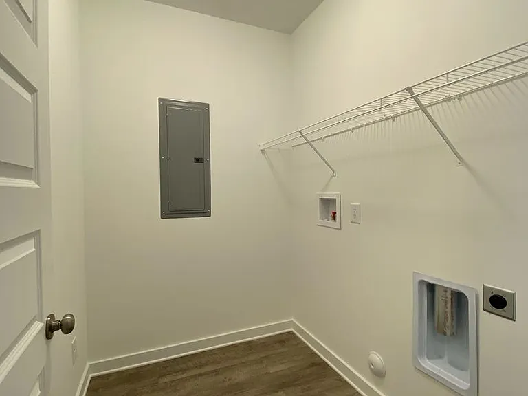 65 Red Oak Ct — Photo 44