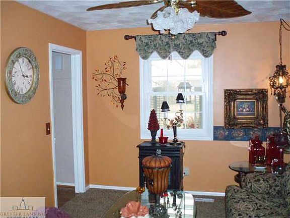 3rd image of 3015 Delta River Dr