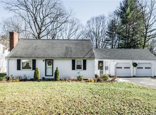 73 E Hill Rd, Canton, CT 06019