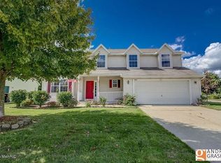 5825 Powderhorn Ct SW, Wyoming, MI 49418