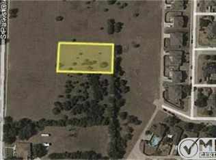 20 Tulip Trl, Desoto, TX 75115