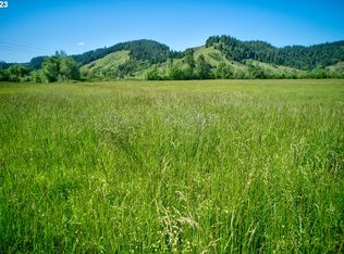 1536 Scotts Valley Rd, Yoncalla, OR 97499