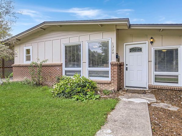 1320 Westward Dr