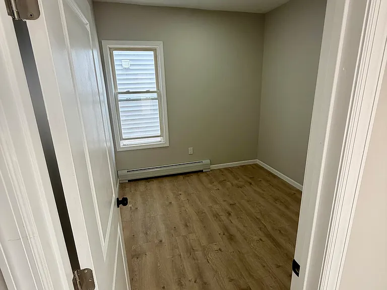 263 Griffith St #2 — Photo 6