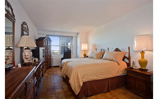 Sold by Douglas Elliman | media 5