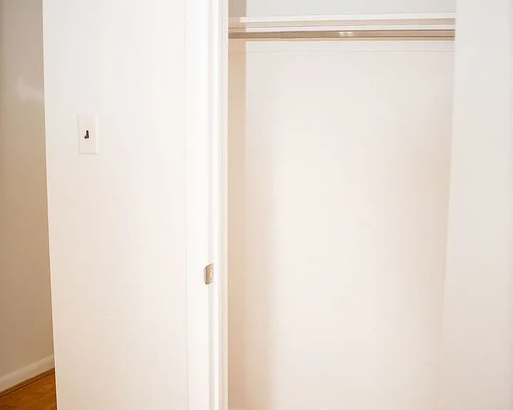 425 Spring Dr — Photo 27
