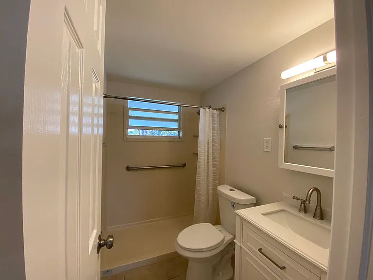 3415 Palm Dr #1 — Photo 25