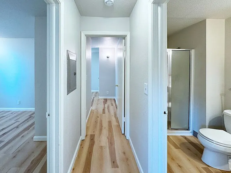 950 Patterson St #2 — Photo 10