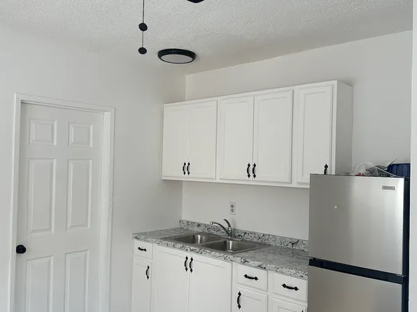 9036 Carson St Unit 3, Culver City, CA 90232