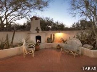 2835 E Cerrada, Tucson, AZ 85718