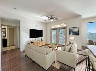 2700 Brazos St APT 4316, Houston, TX 77006