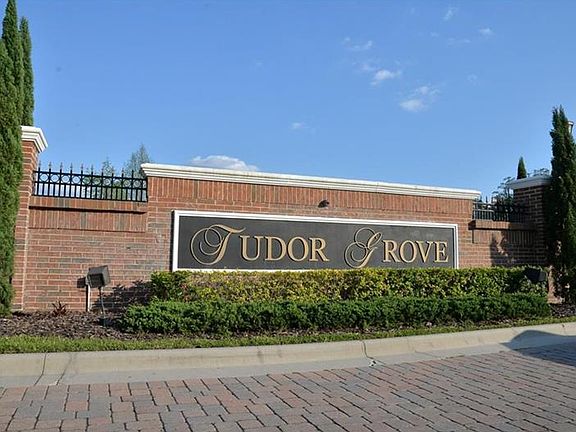 3rd image of 16369 Tudor Grove Dr