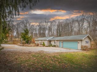 20860 Newcastle Rd, Gambier, OH 43022