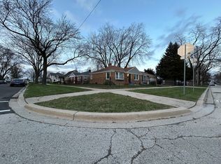 3301 Ernst St, Franklin Park, IL