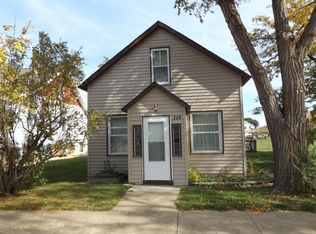 116 S Elk St, Hebron, ND 58638