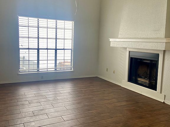 2nd image of 111 Bentwood Dr