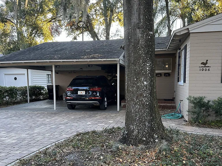 1006 Golden Oak Ct — Photo 2