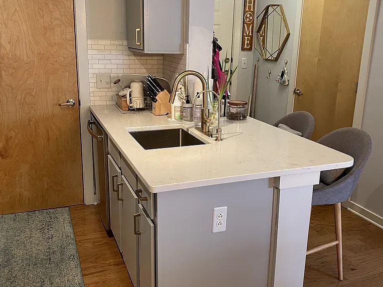 1803 Broadway #203 — Photo 6