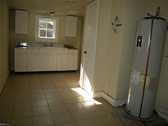 5th image of 4309 King St