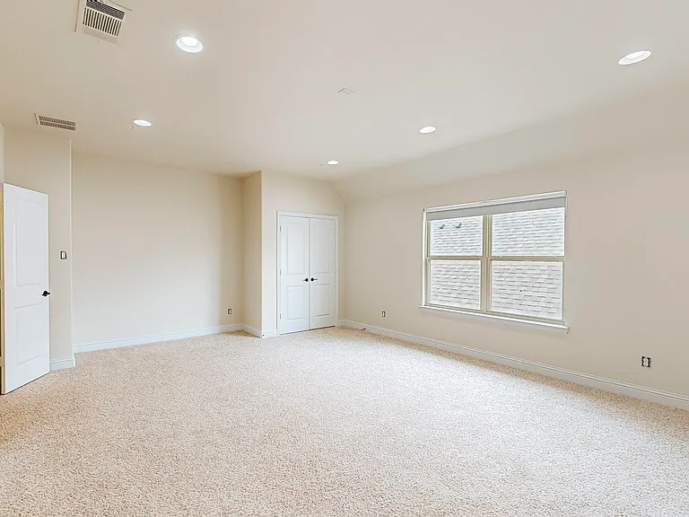 8812 Denstone Dr — Photo 59