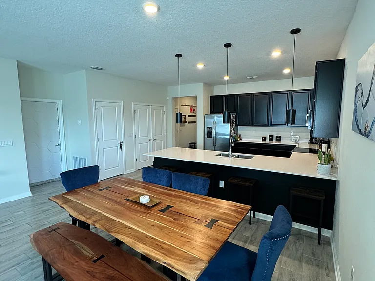 139 Pershing St — Photo 7