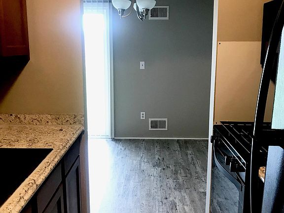 3rd image of 2107 Lac Du Mont Dr #61
