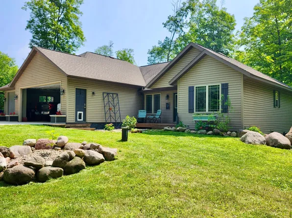 W11165 W Bear Lake Rd, Antigo, WI 54409