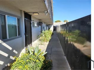 211 S 13th St APT 4, Las Vegas, NV 89101