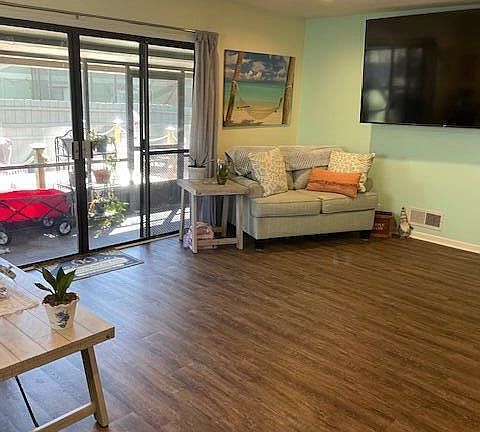 3rd image of 110 Timberline Trl