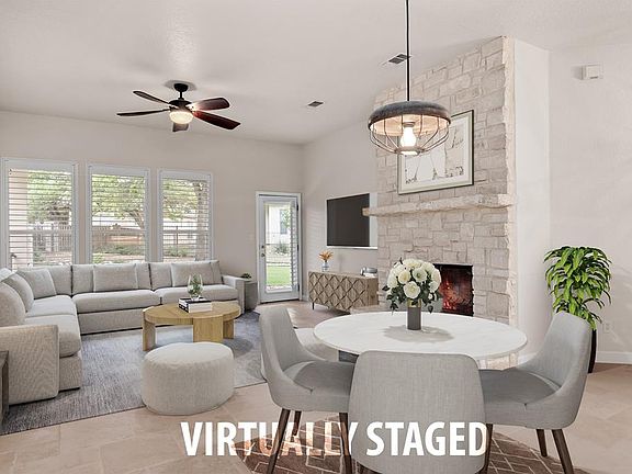 3rd image of 2717 Indian Wells Dr