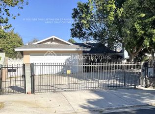 11644 Kismet Ave, Sylmar, CA 91342