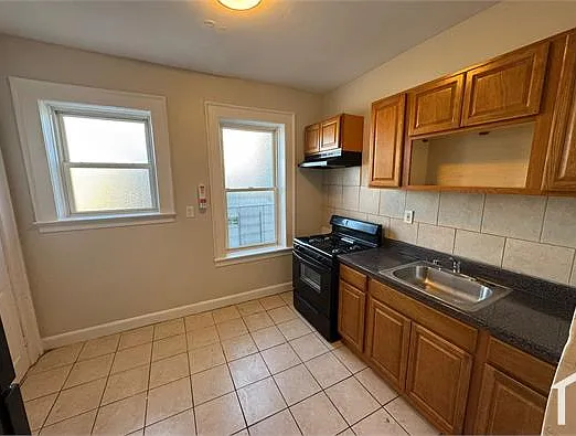 220 Roseville Ave #301 — Photo 1