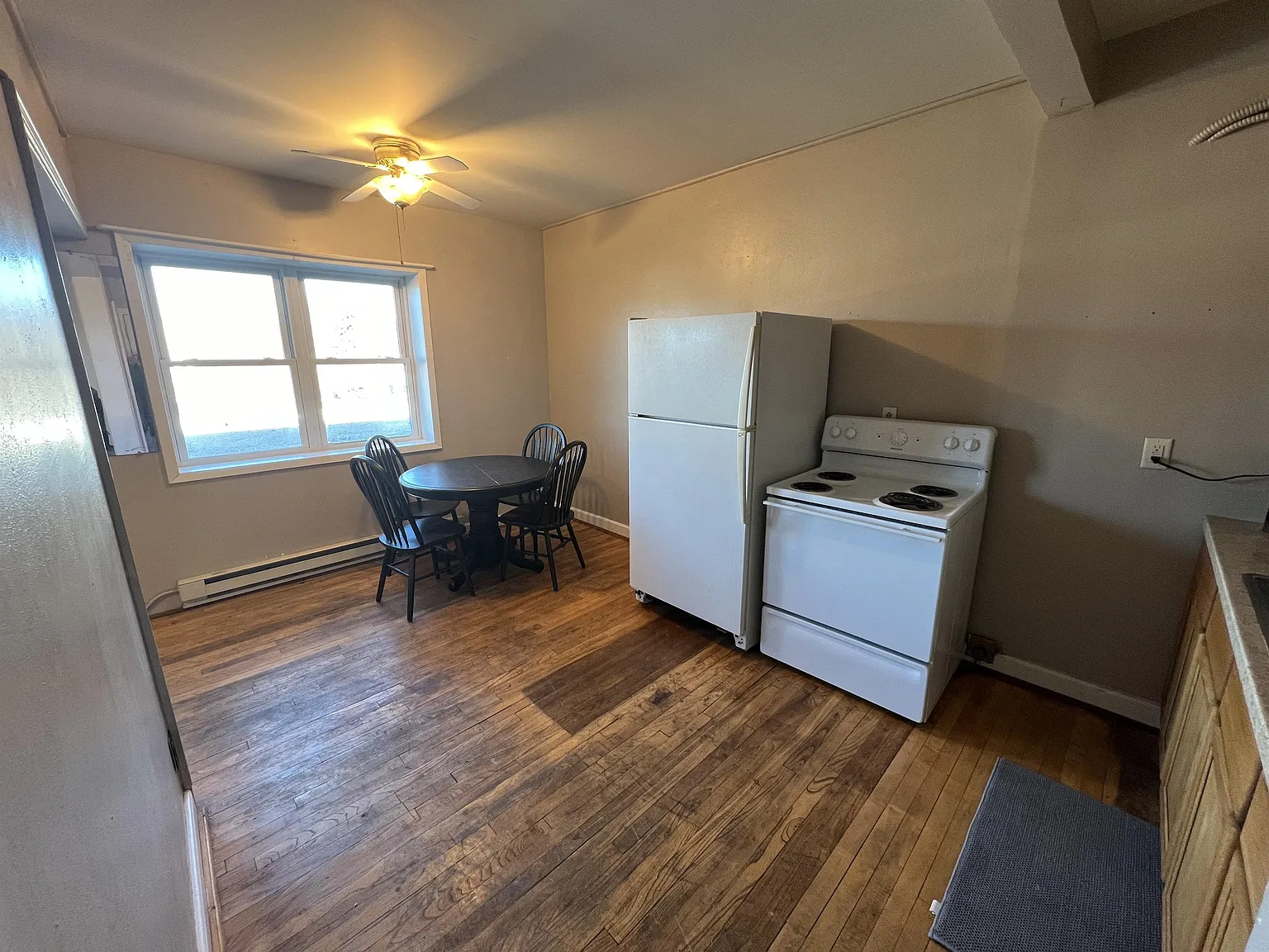 511 N Main St - 1 — Photo 3