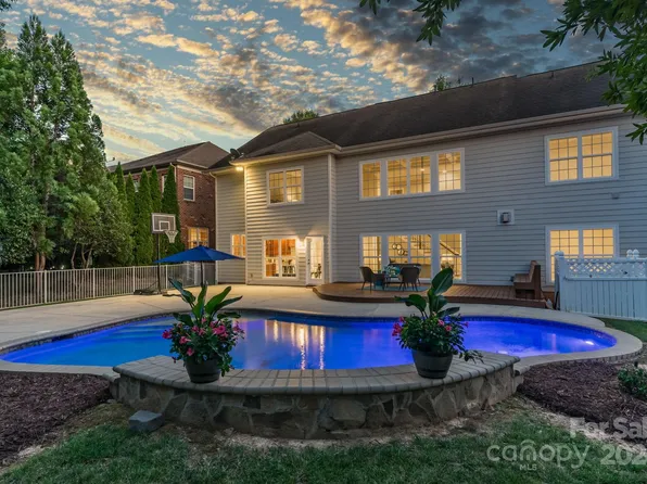 1113 Hoyle Ln, Waxhaw, NC 28173