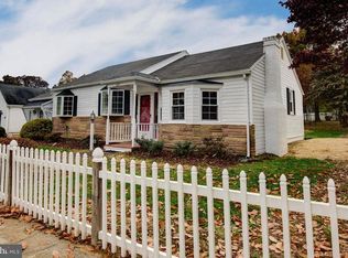 221 Walnut St, Berryville, VA 22611