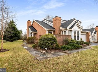 25 Seminary Farm Rd, Lutherville Timonium, MD 21093