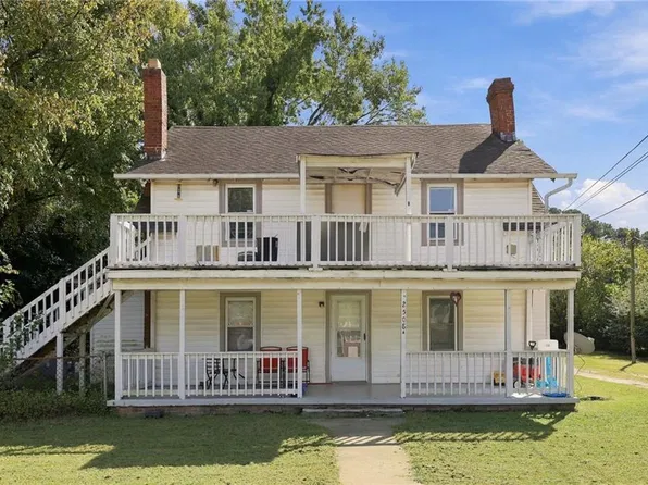2508 Shell Rd, Hampton, VA 23661
