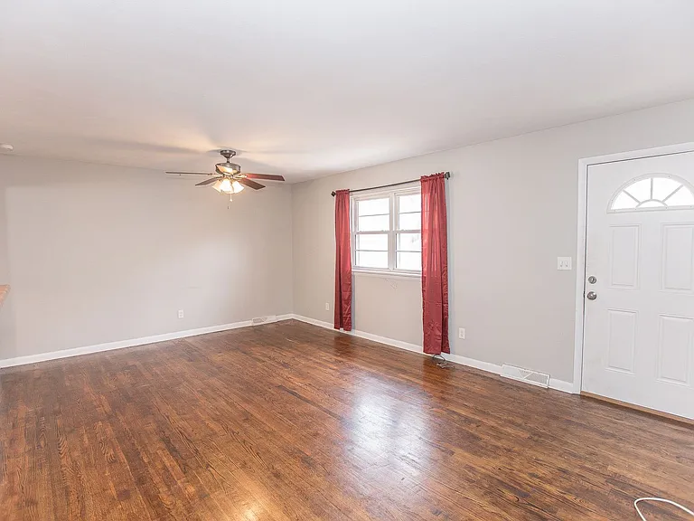 9275 Hickory St — Photo 7